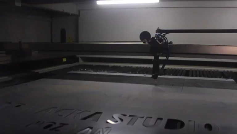 W jakich materiałach możliwe jest wycinanie laserem? Do jakiej grubości?