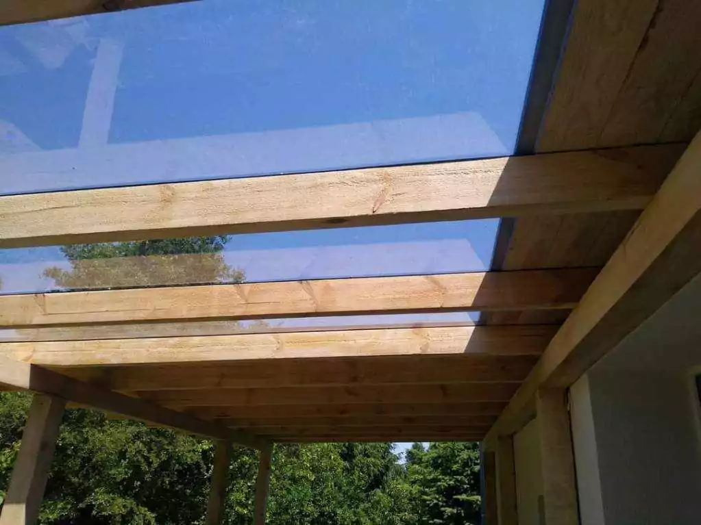 Konsultacje odnośnie budowy zadaszeń tarasów z poliwęglanu