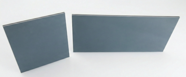 Płyta dibond w kolorze antracyt